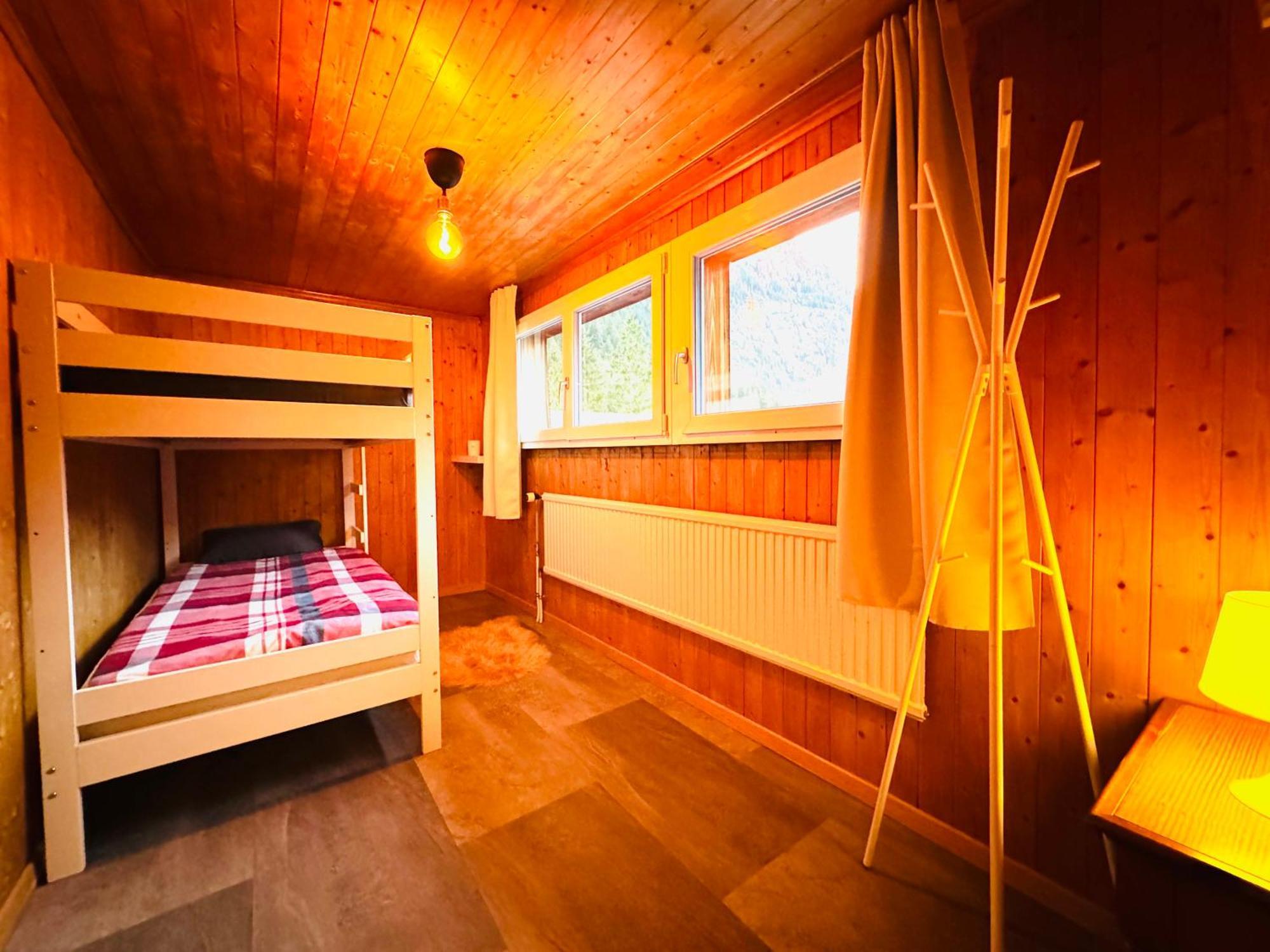 Cozy Apartment In Vintage House In Kandersteg Exterior photo